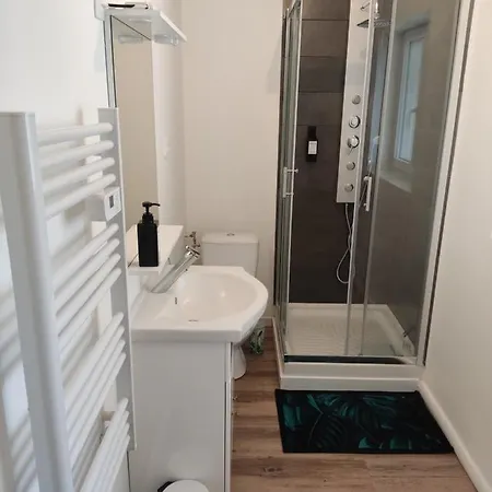 La Ribemontoise Appartement *